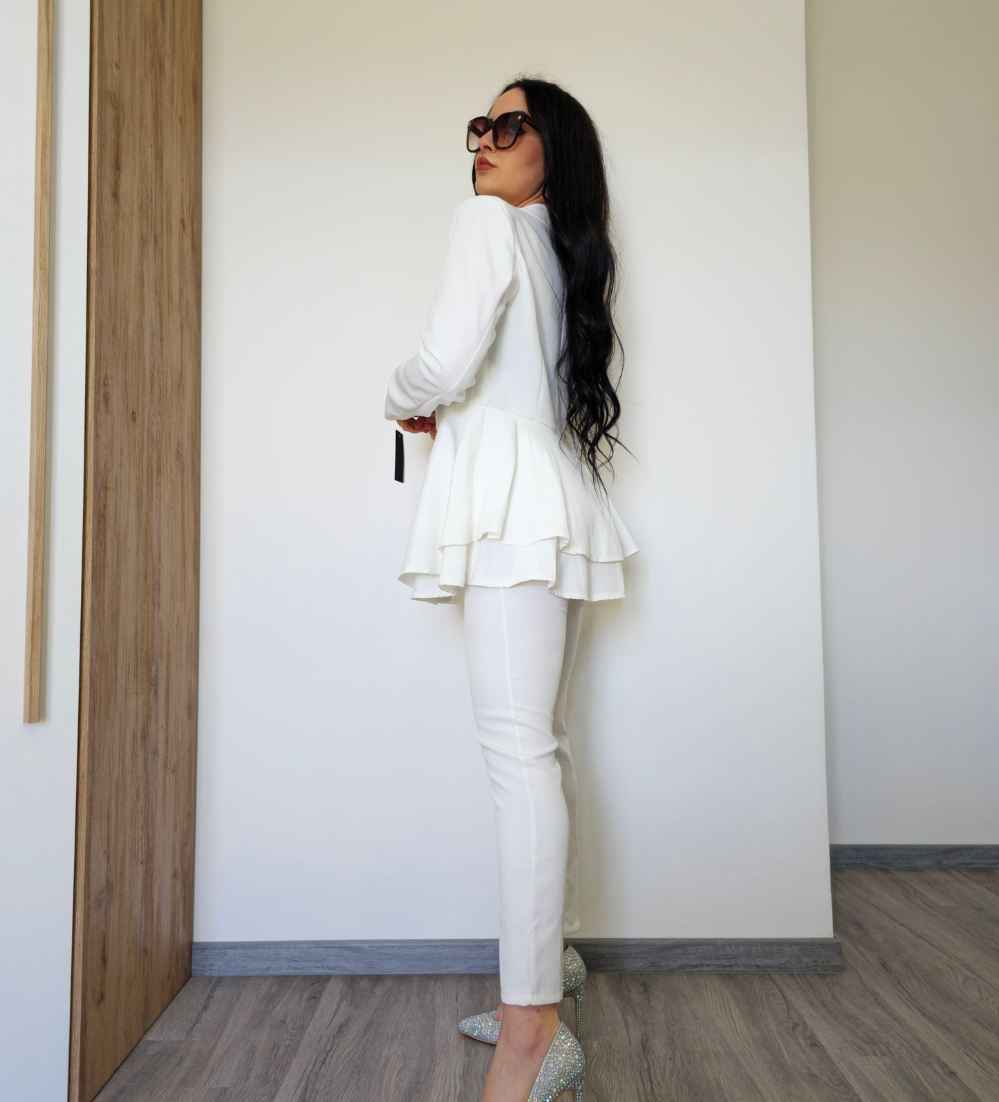 Completo Elegante White