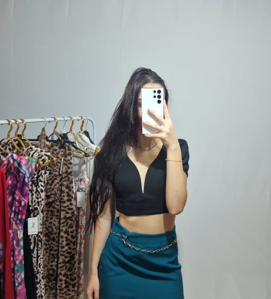 Crop Valentina